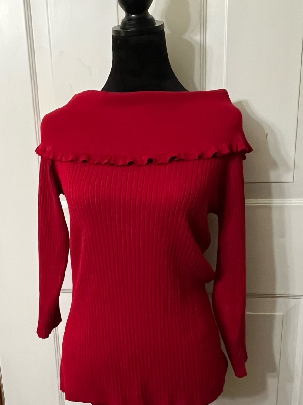 Red  Ribbed Women's Sweater